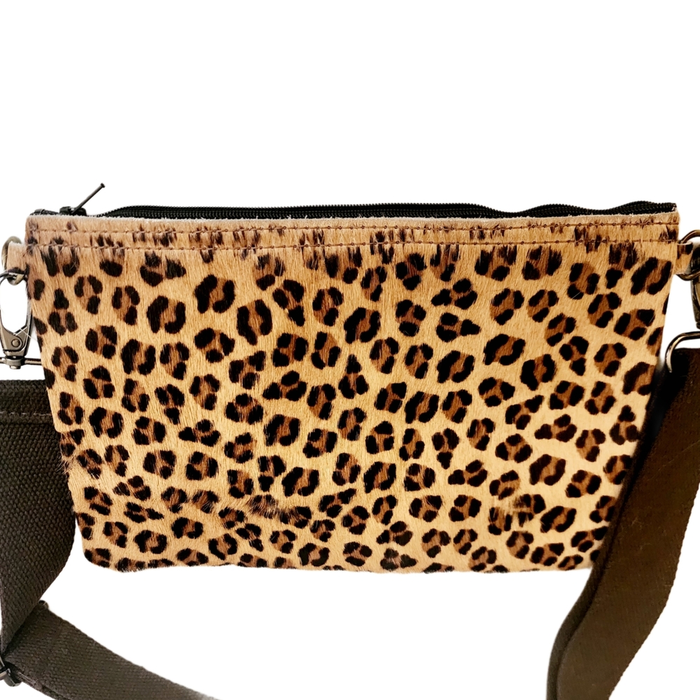 Leopard Print Hair on Hide Crossbody Bag with Bee Snap Charm & Adjustable Strap - Picture 6 of 9